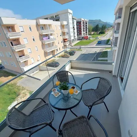 Dix Apartment